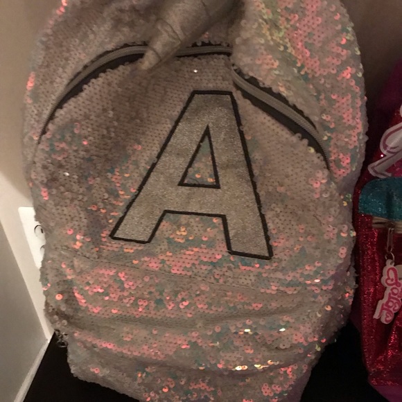 Backpack - Picture 1 of 1